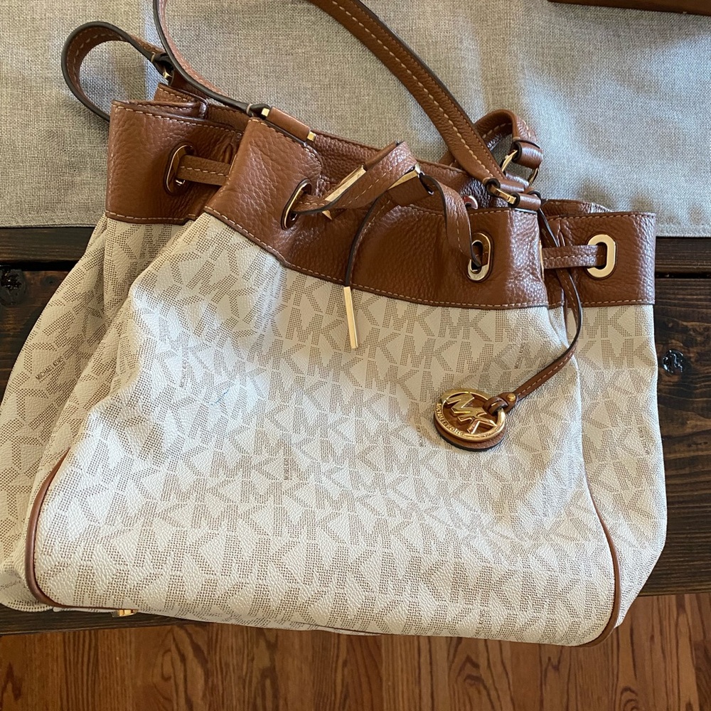 Large Michael Kors Purse